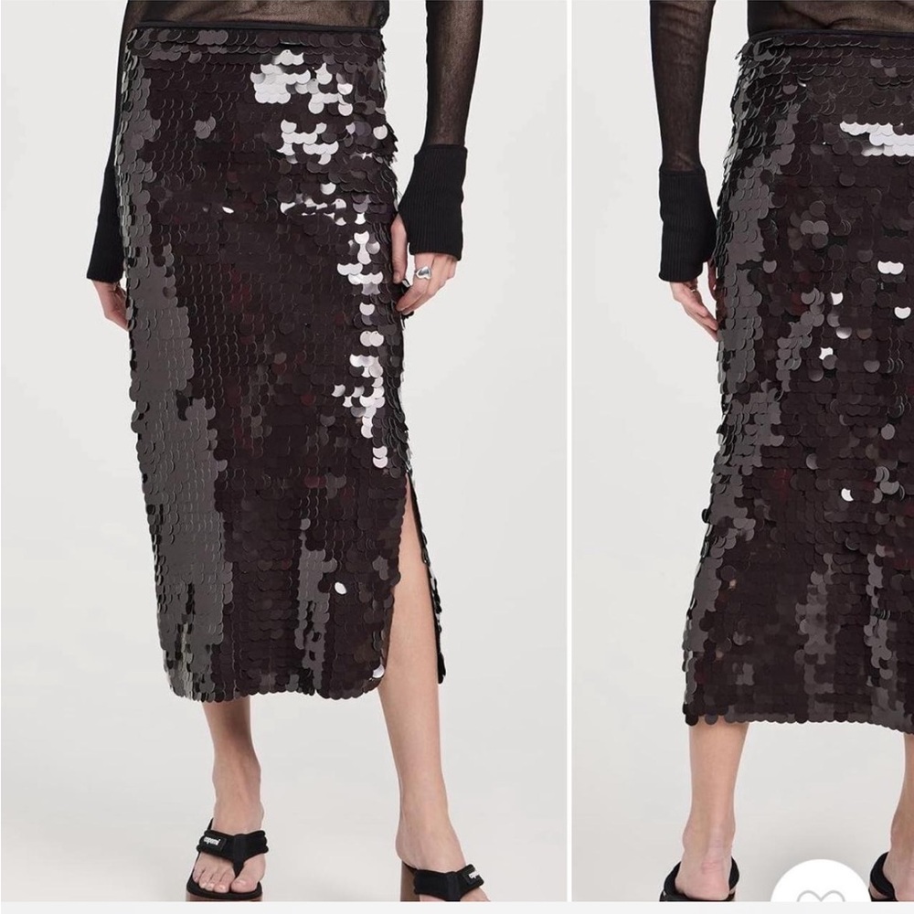 NWT lioness night rider skirt in onyx - size XS
